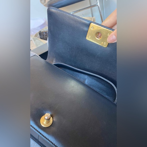 Chanel leboy Crossbody bag Medium|Lambskin - Picture 11 of 11